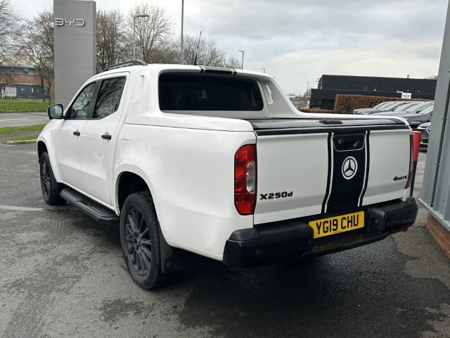 2019 (19) MERCEDES-BENZ COMMERCIAL X CLASS 250d 4Matic Progressive Double Cab Pickup Auto 4902186