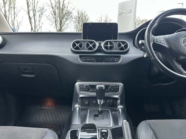 2019 (19) MERCEDES-BENZ COMMERCIAL X CLASS 250d 4Matic Progressive Double Cab Pickup Auto 4902190