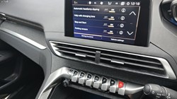 2019 (69) PEUGEOT 3008 1.5 BlueHDi GT Line 5dr EAT8 4905848