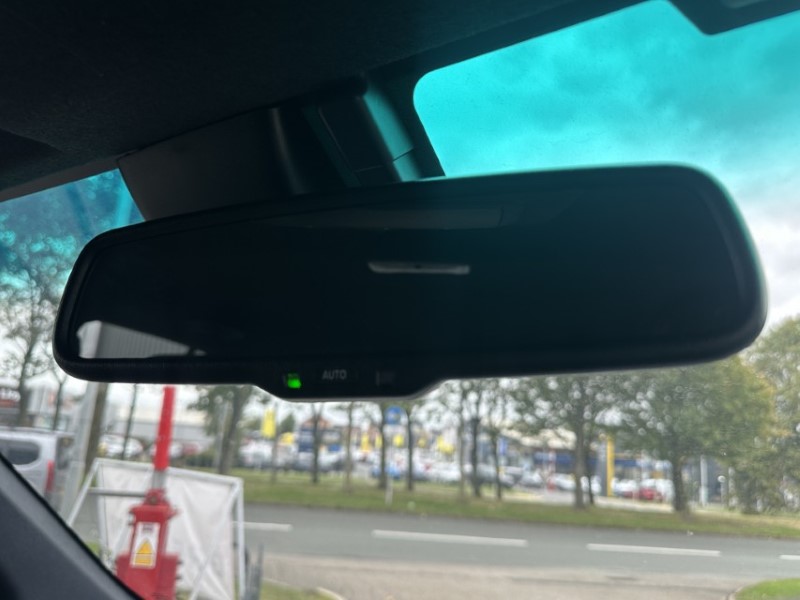 2026 (75) TOYOTA COMMERCIAL HILUX Invincible X D/Cab Pick Up 2.8 Hybrid 48V Auto 4897638