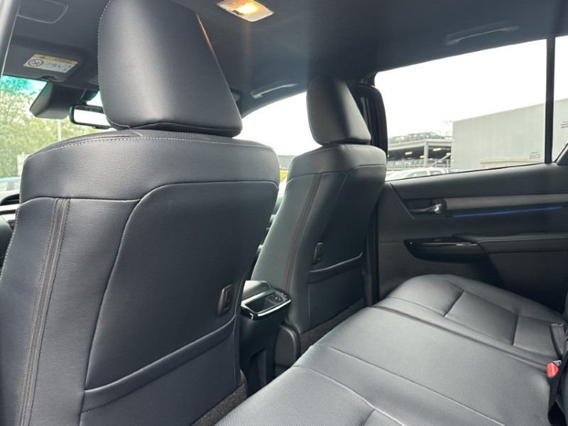 2026 (75) TOYOTA COMMERCIAL HILUX Invincible X D/Cab Pick Up 2.8 Hybrid 48V Auto 4897576