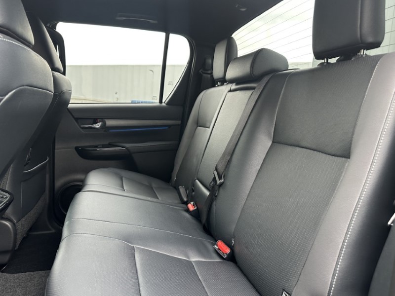 2026 (75) TOYOTA COMMERCIAL HILUX Invincible X D/Cab Pick Up 2.8 Hybrid 48V Auto 4897575