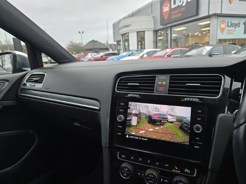 2019 (19) VOLKSWAGEN GOLF 2.0 TSI 300 R 5dr 4MOTION DSG 4906186