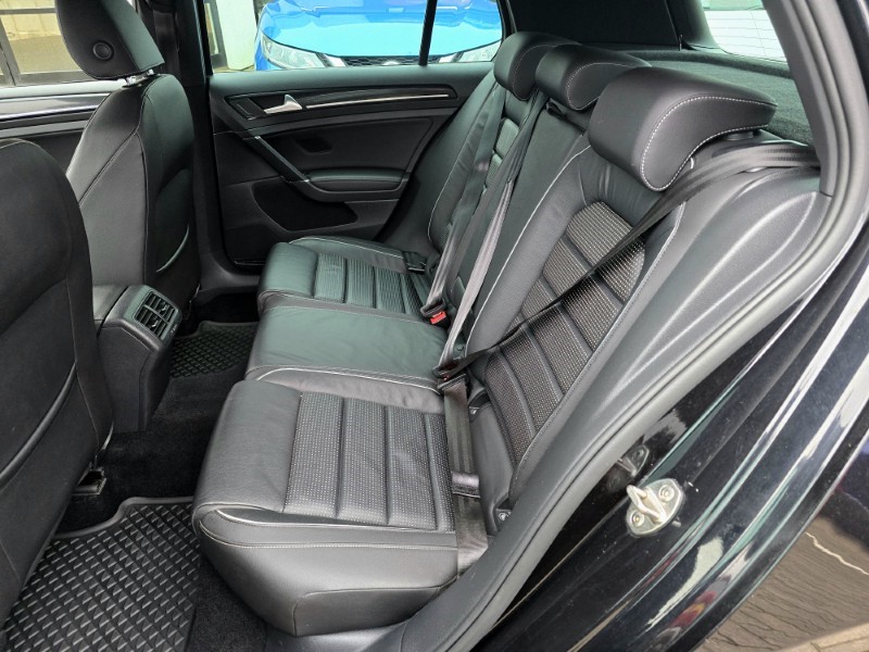 2019 (19) VOLKSWAGEN GOLF 2.0 TSI 300 R 5dr 4MOTION DSG 4906199