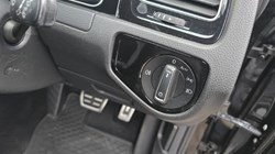 2019 (19) VOLKSWAGEN GOLF 2.0 TSI 300 R 5dr 4MOTION DSG 4906217