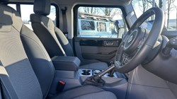 2025 (25) INEOS GRENADIER 3.0 TD 6dr Auto 4931348