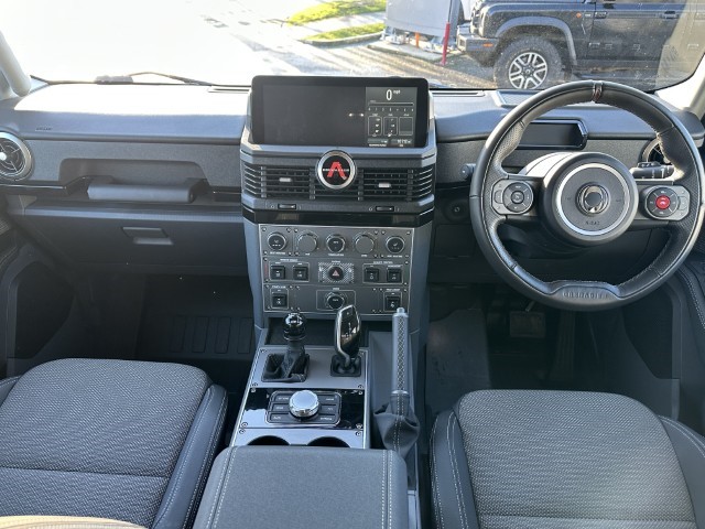 2025 (74) INEOS GRENADIER 3.0 TD 6dr Auto 4931303