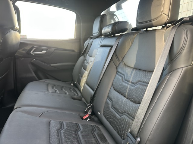 2024 (74) ISUZU COMMERCIAL D-MAX 1.9 V-Cross Steel Edition Double Cab 4x4 Auto 4907495