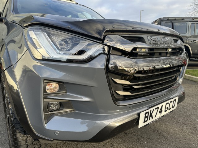 2024 (74) ISUZU COMMERCIAL D-MAX 1.9 V-Cross Steel Edition Double Cab 4x4 Auto 4907507