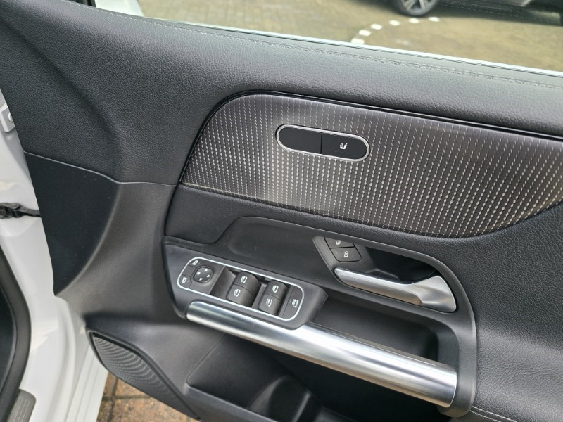 2022 (22) MERCEDES-BENZ B CLASS B200 Sport 5dr Auto 4933899