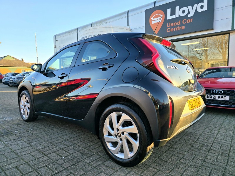 2023 (23) TOYOTA AYGO X 1.0 VVT-i Pure 5dr Auto 4920697