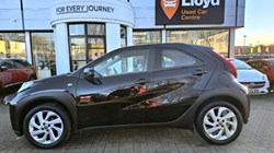 2023 (23) TOYOTA AYGO X 1.0 VVT-i Pure 5dr Auto 4920698