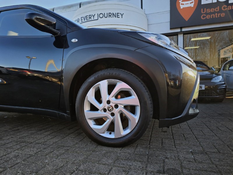 2023 (23) TOYOTA AYGO X 1.0 VVT-i Pure 5dr Auto 4920688