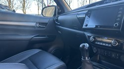 2021 (70) TOYOTA COMMERCIAL HILUX Invincible X D/Cab Pick Up 2.8 D-4D 4924059