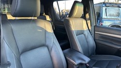 2021 (70) TOYOTA COMMERCIAL HILUX Invincible X D/Cab Pick Up 2.8 D-4D 4924056