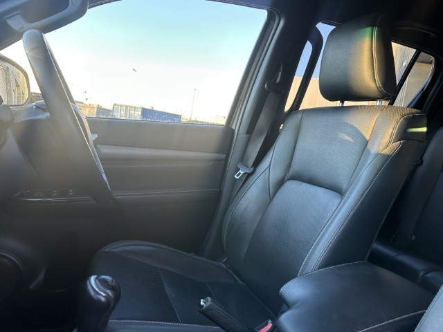 2021 (70) TOYOTA COMMERCIAL HILUX Invincible X D/Cab Pick Up 2.8 D-4D 4924050