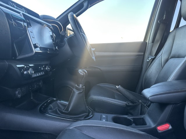 2021 (70) TOYOTA COMMERCIAL HILUX Invincible X D/Cab Pick Up 2.8 D-4D 4924051