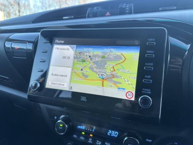 2021 (70) TOYOTA COMMERCIAL HILUX Invincible X D/Cab Pick Up 2.8 D-4D 4924062