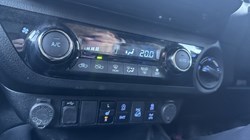 2021 (70) TOYOTA COMMERCIAL HILUX Invincible X D/Cab Pick Up 2.8 D-4D 4924064