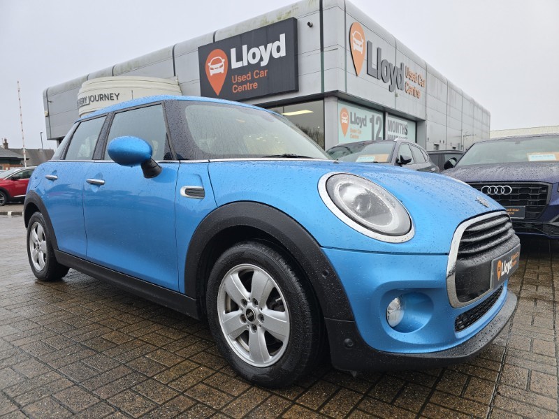 2018 (68) MINI HATCHBACK 1.5 One II 5dr