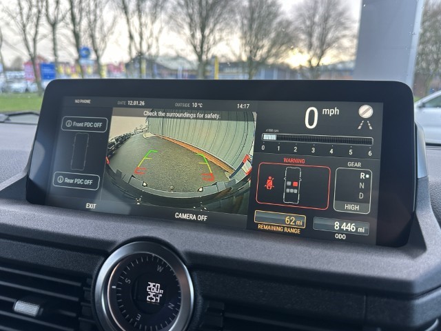 2025 (74) INEOS Commercials QUARTERMASTER 3.0 TD Trialmaster Edition Double Cab Pick Up Auto 4940845