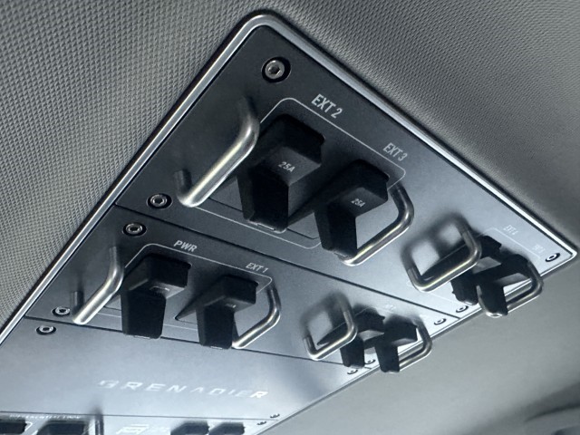 2025 (74) INEOS Commercials QUARTERMASTER 3.0 TD Trialmaster Edition Double Cab Pick Up Auto 4940831