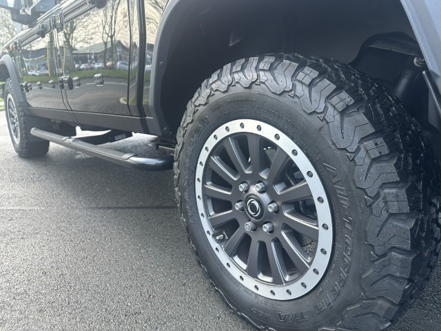 2025 (74) INEOS Commercials QUARTERMASTER 3.0 TD Trialmaster Edition Double Cab Pick Up Auto 4940816