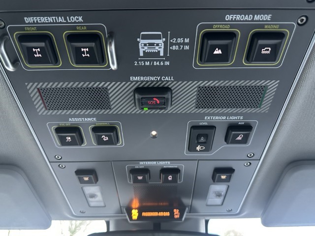 2025 (74) INEOS Commercials QUARTERMASTER 3.0 TD Trialmaster Edition Double Cab Pick Up Auto 4940848