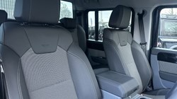 2025 (74) INEOS Commercials QUARTERMASTER 3.0 TD Trialmaster Edition Double Cab Pick Up Auto 4940840