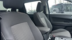 2024 (24) VOLKSWAGEN COMMERCIAL AMAROK D/Cab Pick Up Life 2.0 TDI 205 4MOTION Auto 4937632