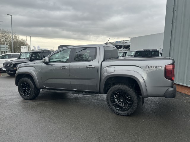 2024 (24) VOLKSWAGEN COMMERCIAL AMAROK D/Cab Pick Up Life 2.0 TDI 205 4MOTION Auto 4937624