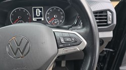 2021 (71) VOLKSWAGEN T-ROC 1.0 TSI Black Edition 5dr 4935175