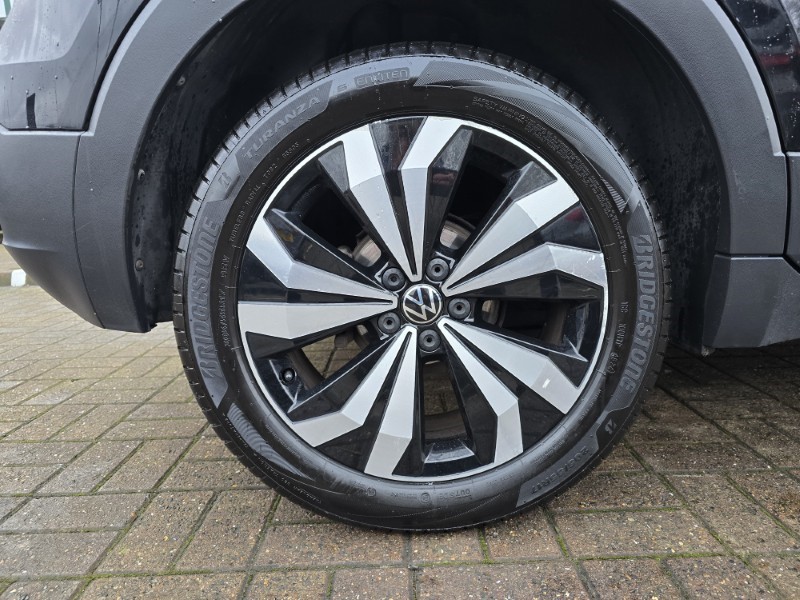 2021 (71) VOLKSWAGEN T-ROC 1.0 TSI Black Edition 5dr 4935146