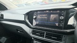2021 (71) VOLKSWAGEN T-ROC 1.0 TSI Black Edition 5dr 4935182
