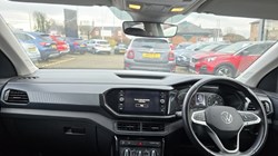 2021 (71) VOLKSWAGEN T-ROC 1.0 TSI Black Edition 5dr 4935162