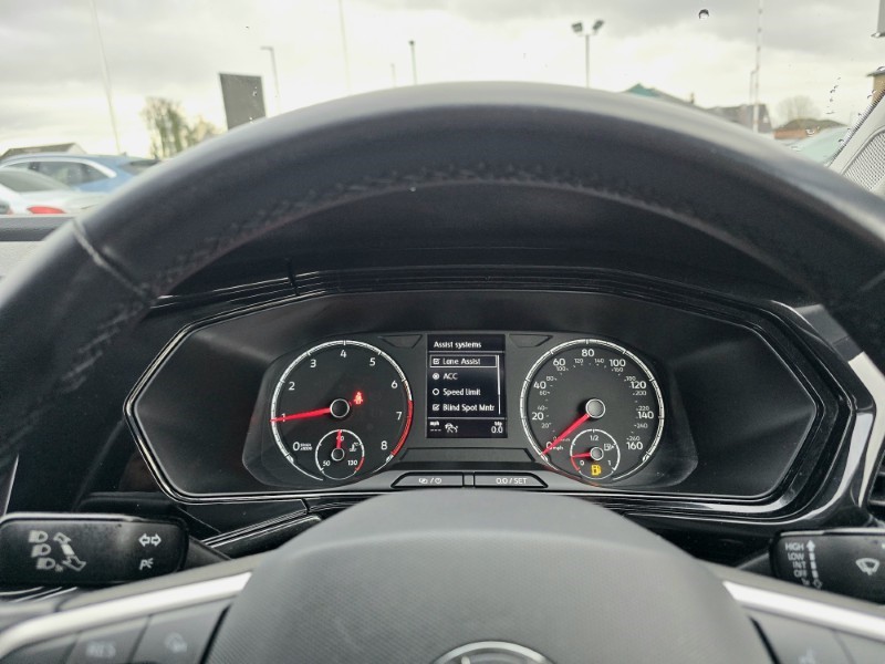 2021 (71) VOLKSWAGEN T-ROC 1.0 TSI Black Edition 5dr 4935179