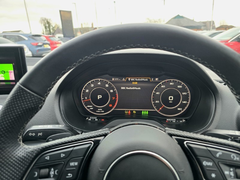 2022 (72) AUDI Q2 35 TFSI Black Edition 5dr S Tronic 4938092