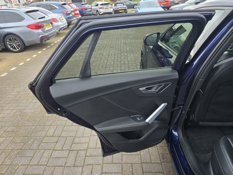 2022 (72) AUDI Q2 35 TFSI Black Edition 5dr S Tronic 4938066