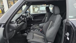 2020 (70) MINI CONVERTIBLE 2.0 Cooper S Classic II 2dr 4938118