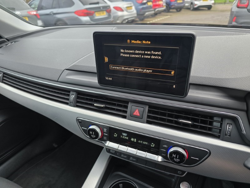 2016 (16) AUDI A4 1.4T FSI Sport 5dr 4937457