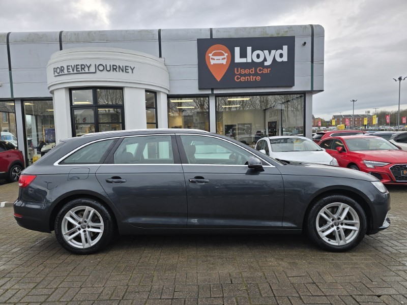 2016 (16) AUDI A4 1.4T FSI Sport 5dr 4937403