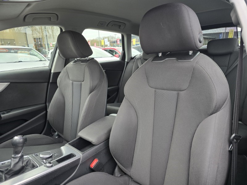 2016 (16) AUDI A4 1.4T FSI Sport 5dr 4937438