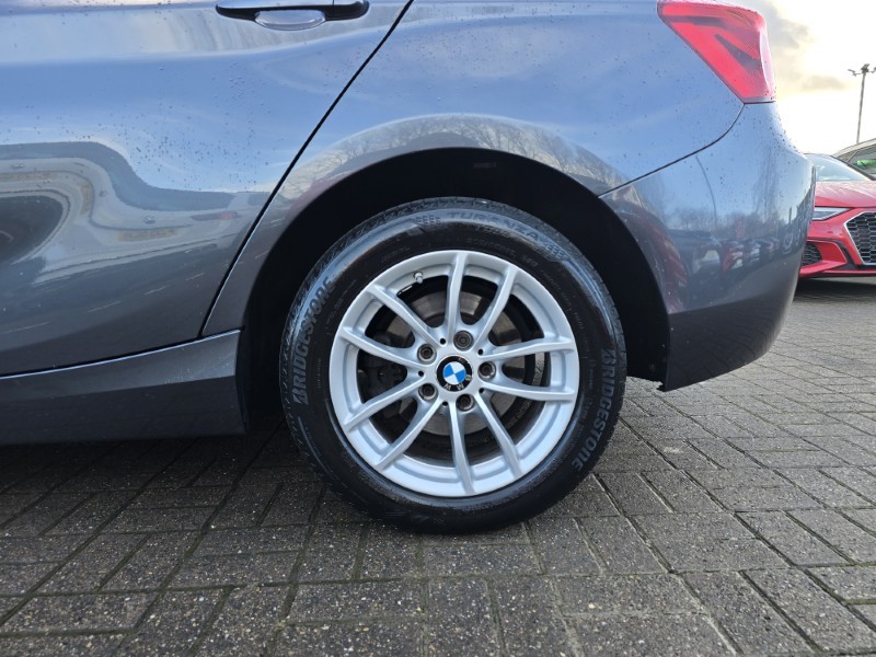 2019 (68) BMW 1 SERIES 116d SE Business 5dr [Nav/Servotronic] 4955886