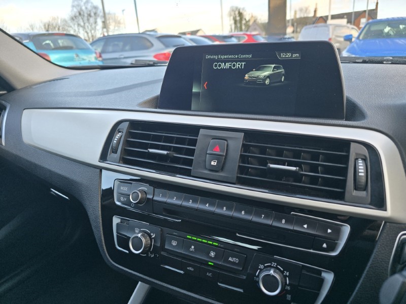 2019 (68) BMW 1 SERIES 116d SE Business 5dr [Nav/Servotronic] 4955913