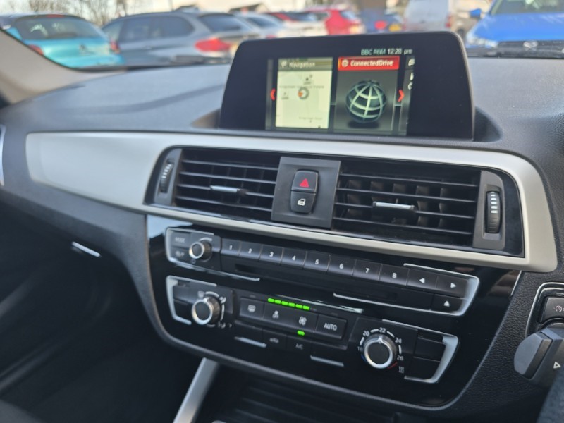 2019 (68) BMW 1 SERIES 116d SE Business 5dr [Nav/Servotronic] 4955907