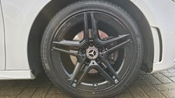 2018 (68) MERCEDES-BENZ A CLASS A180d AMG Line 5dr Auto 4946138