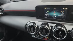 2018 (68) MERCEDES-BENZ A CLASS A180d AMG Line 5dr Auto 4946174