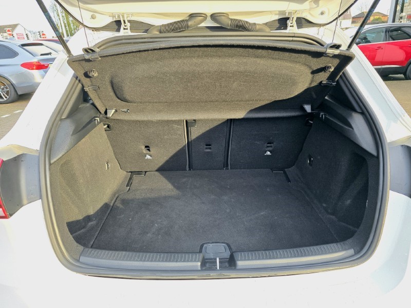 2018 (68) MERCEDES-BENZ A CLASS A180d AMG Line 5dr Auto 4946154