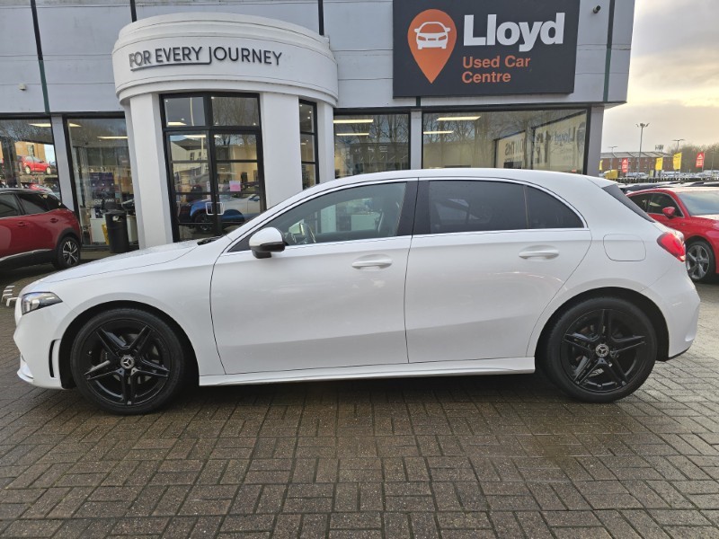 2018 (68) MERCEDES-BENZ A CLASS A180d AMG Line 5dr Auto 4946152