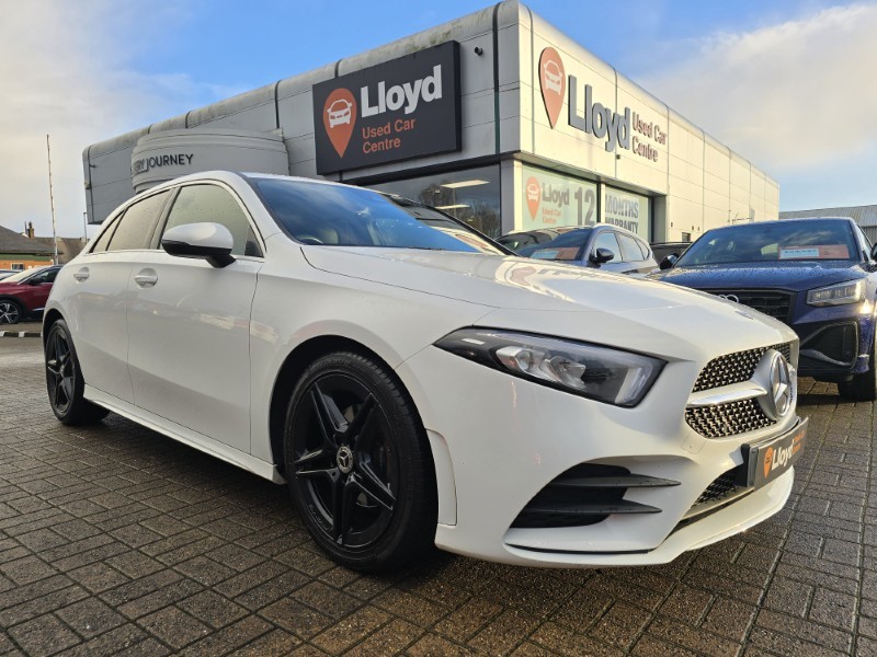 2018 (68) MERCEDES-BENZ A CLASS A180d AMG Line 5dr Auto 4946142